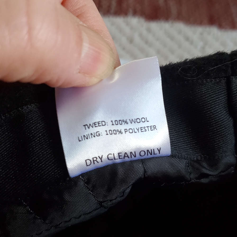 Mucros Weavers Trinity Wool Cap - Black XL - Picture 7 of 7